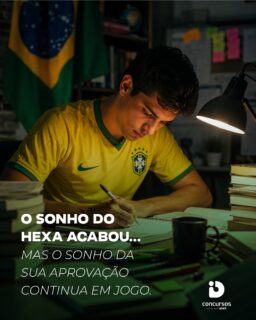 A Copa passa.
A emoção passa.
Mas a oportunidade de mudar de vida continua.
Enquanto muita gente vai esperar o próximo mundial, você pode aproveitar esse momento para dar um passo em direção ao seu futuro.
A próxima vitória pode não vir dentro de um estádio.
Pode vir com o seu nome na lista de aprovados.

📚 Volte aos estudos. O jogo da sua vida ainda está acontecendo.